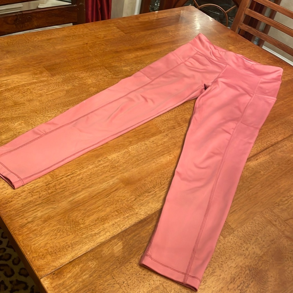 Salmon/ Pink leggings in medium
